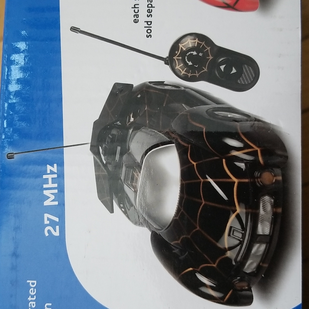 Nwt! Web runner radio controlled car